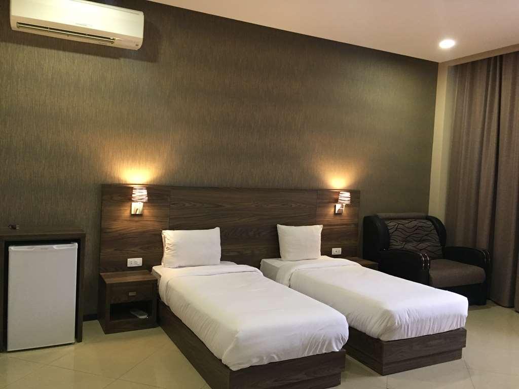 Primer Hotel Jerevan Rum bild